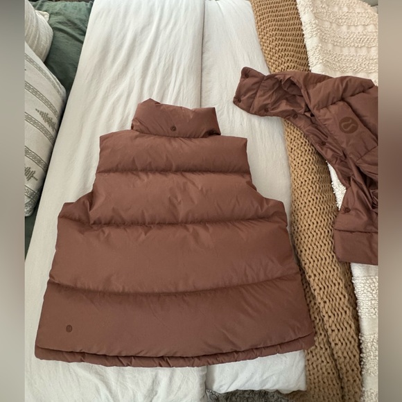 Lululemon Wunder Puff Cropped Vest in Roasted Brown size 4 - Picture 4 of 11